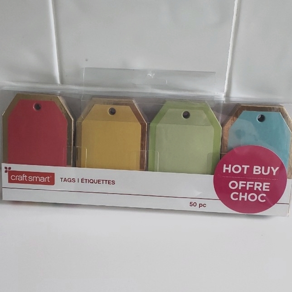 NEW NEVER OPENED BOX of Colorful Michael's CRAFT SMART Tags 50 Pc